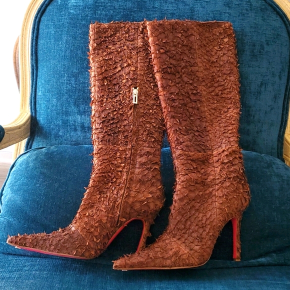 Terry Biviano Boots - Picture 2 of 5